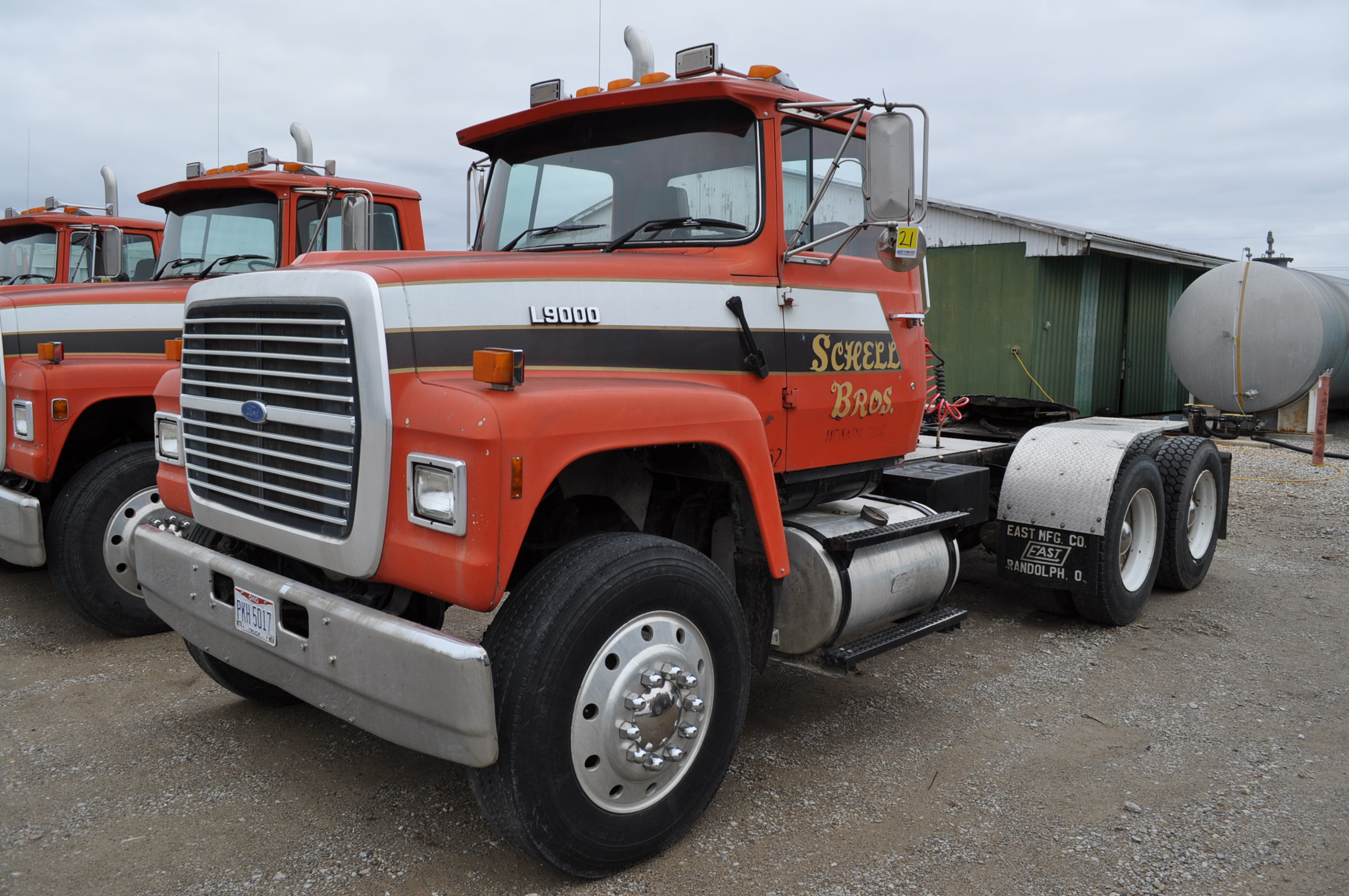 Choice Of Lots Ford L Semi Truck Day Cab Cummins Ntc