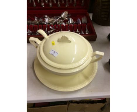 A J G Meakin cream glazed soup tureen on stand with ladle