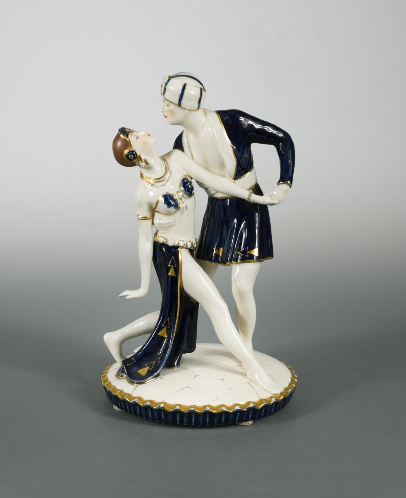 Royal Dux An Art Deco Porcelain Arabian Dancers Group Circa Said To Be Modelled On