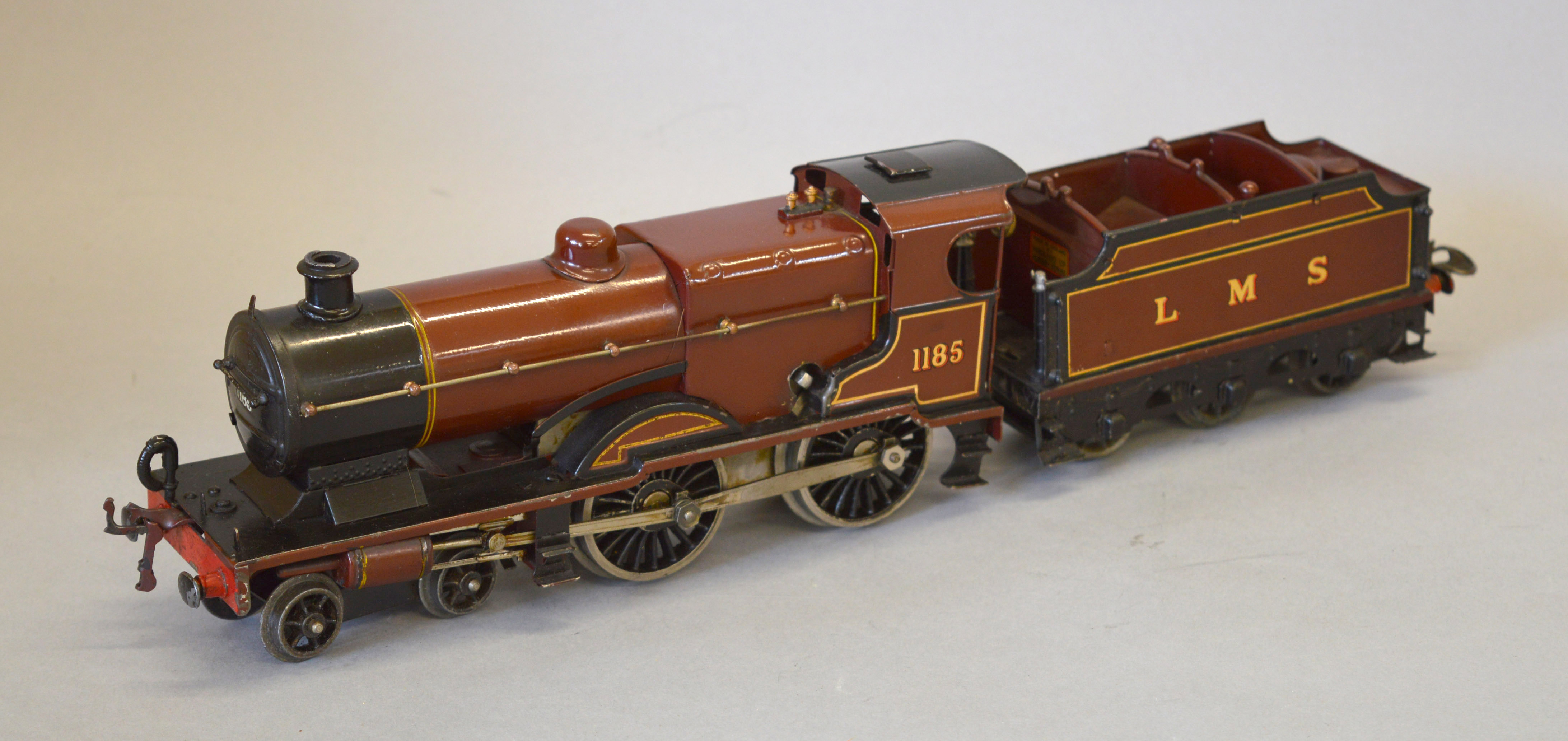 O Gauge An Unboxed Hornby Clockwork 4 4 0 LMS Maroon Compound No