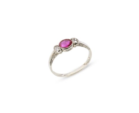 RingRubin, Brillant &amp; farbloser Schmuckstein 14kt Weißgold gemarkt RW 53Gewicht 1,4 g