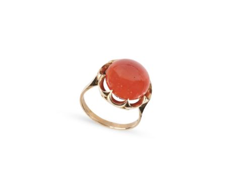 Ring mit Koralle14kt Gelbgold gemarktRW 59 Gewicht 8,3 g
