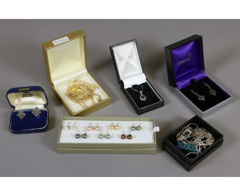 A quantity of silver and silver gilt jewellery including seven pairs of cultured pearl earrings, Mackintosh, openwork earring