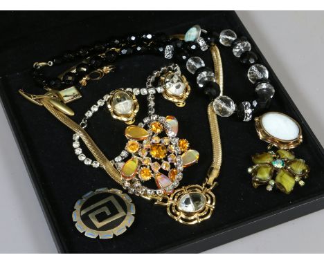 A collection of good quality dress jewellery including a pair of gents gilt cufflinks, onyx necklace, paste necklace, stone b