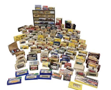 A large quantity of assorted boxed model vehicles including London Transport Museum, Days Gone, Lledo, Vauxhall Collection, B