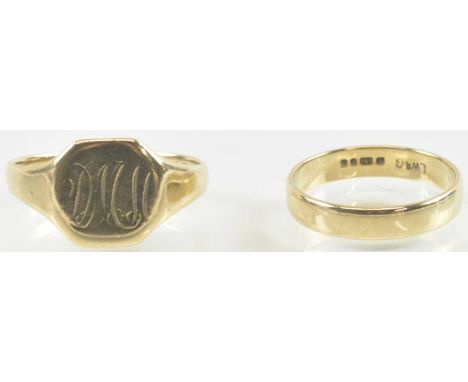 A 9ct yellow gold signet ring, size U, and a 9ct yellow gold wedding band, size O, combined approx 5.7g (2).