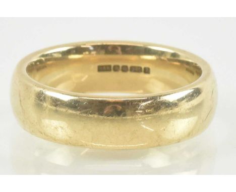 A 9ct gold wide band ring, size R, approx 8.5g.