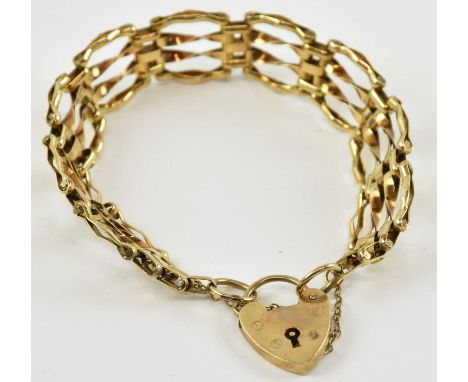 A 9ct gold four bar gate bracelet, with 9ct gold heart shaped padlock clasp, length 16cm, approx 13.4g.