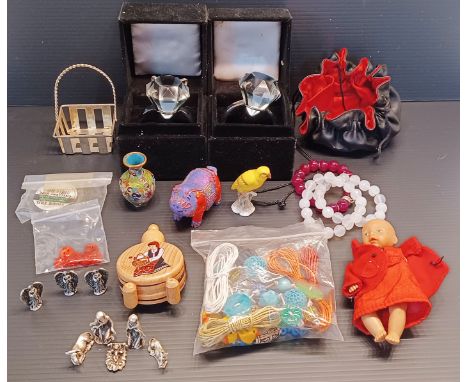 MIXED COLLECTION - INC. GEMSTONE NAPKIN RINGS, GLASS BEADED BRACELETS, MINIATURE NATIVITY SET ETC.