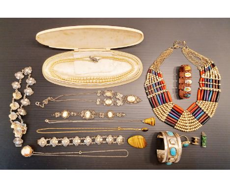 COLLECTION OF JEWELLERY INC CAMEOS, BRACELET &amp; NECKLACES, A WHITE METAL TURQUOISE BANGLE, SILVER BRACELET &amp; NECKLACE 