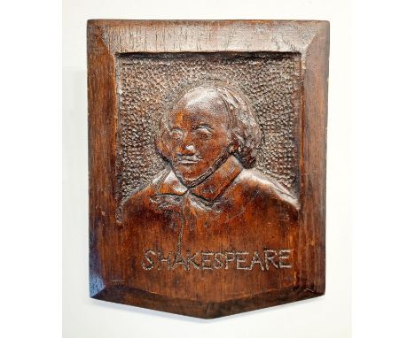 FOLK ART CARVED SHAKESPEARE PLAQUE 11" TALL