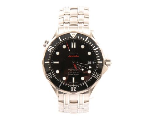 Omega - a gentleman's Seamaster Co-Axial Chronometer James Bond 007 Limited Edition Wristwatch, 30mm black dial with red 007 