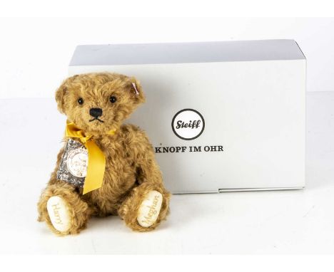 A Steiff Danbury Mint limited edition Harry and Meghan Royal Wedding Teddy Bear, 499 for the year 2018 with golden medallion 