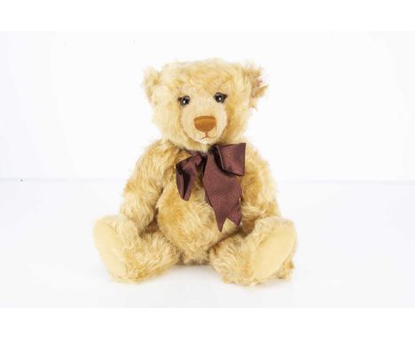 A Steiff Year 2000 Teddy Bear Blond 43, 12383 for the year 1999, in original box with certificate --17in. (43cm.) high (small