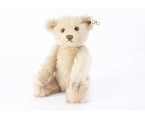 A  Steiff limited edition Teddy Rose 1925 replica Teddy Bear, 3388 of 8000 for the year 1990, with certificate in original wi