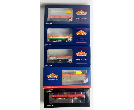 5x Assorted Bachmann Freight Wagons - All Fitted with P4 Wheel Sets - All Boxed. P&amp;P Group 2 (£18+VAT for the first lot a