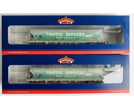 2x Bachmann 38-425 Covered Bogie Hopper Wagon Traffic Services - Weathered - P4 Wheel Sets Fitted, OO Gauge Wheels Supplied i