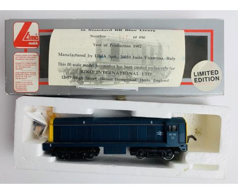 Lima Class 20 Fitted with P4 Wheel Sets - Boxed. P&amp;P Group 2 (£18+VAT for the first lot and £2+VAT for subsequent lots) 