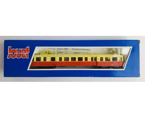 Jouef HO Scale 860100 SNCF Red/Cream Railcar - Boxed. P&amp;P Group 2 (£18+VAT for the first lot and £2+VAT for subsequent lo