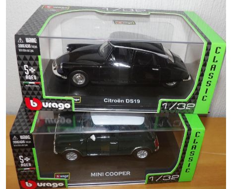 Burago 1:32 scale Mini Cooper and Citroen DS19. P&amp;P Group 2 (£18+VAT for the first lot and £2+VAT for subsequent lots) 