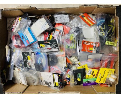 140x Packets of RC Radio Control Spare Parts - All Sealed in Packets Ex Shop Stock. P&amp;P Group 3 (£25+VAT for the first lo