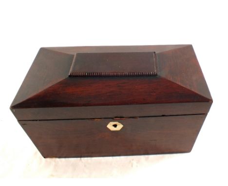 A 19th Century Mahogany two compartment tea caddy