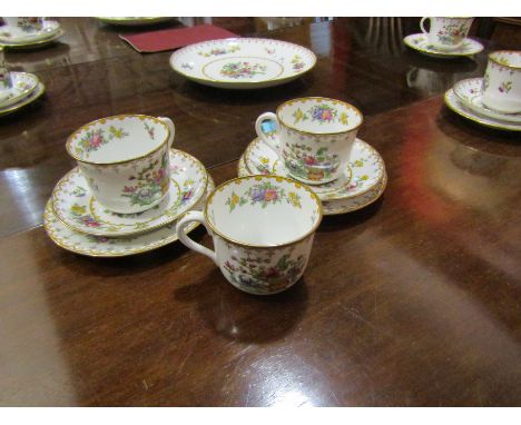 A Copeland Spode "Peplow" pattern exclusive to Harrods part tea set, comprising of 10 tea plates, 10 saucers, 2 serving plate