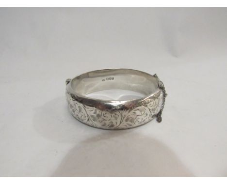 A vintage silver foliate cuff bracelet, marked Chester