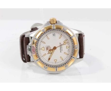 Tag Heuer WF1220-KO Prosessional wristwatch on leather strapCondition report: Not working , possibly because it needs a new b