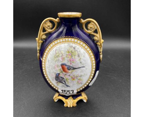 A Worcester moon shaped vase panted with a Robin