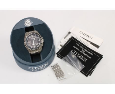 Gents stainless steel Citizen Eco-Drive titanium wrist watch, boxed with papers 