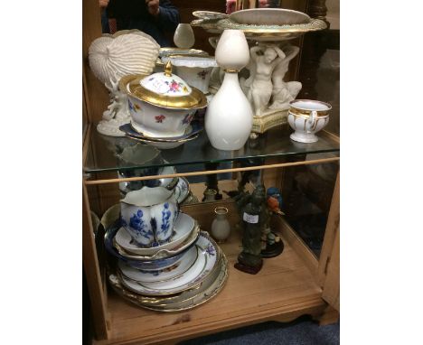 MISCELLANEOUS CHINA to include a Royal Worcester porcelain vase, Rosenthal Porcelain, a jadite figure