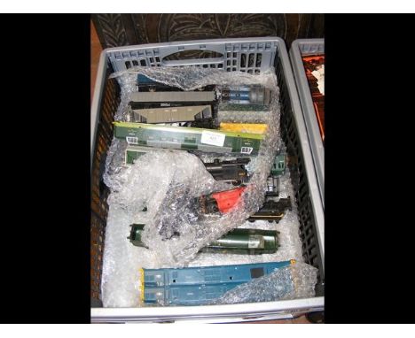 Selection of model train parts 
