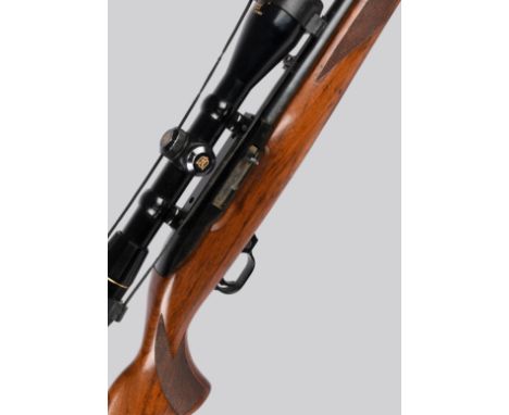 Ƒ Ruger A .22LR model 10/22 self-loading rifle, serial number 118-25263, threaded and sighted barrel, blued finish with walnu