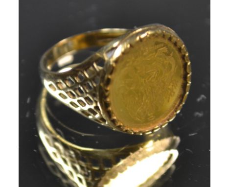 A 9ct gold signet ring set with 1/20th of an ounce gold coin, 1988