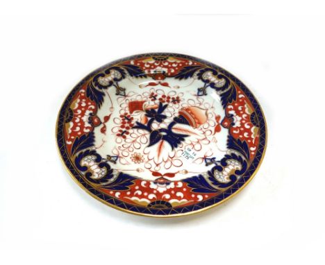 An English matched Imari decorated part dinner service, mostly Chamberlain Worcester, circa 1820, comprising of 3 rectangular