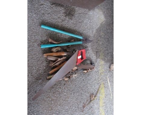 QUANTITY OF VINTAGE SAWS AND OTHER TOOLS