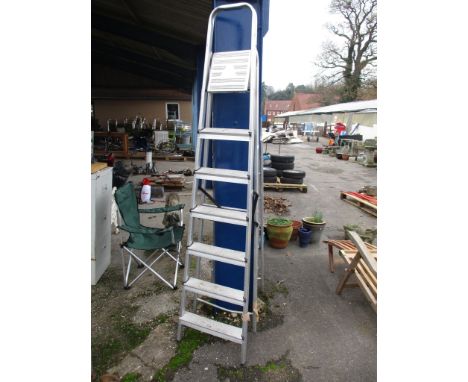 ALUMINIUM STEP LADDER, HEIGHT APPROX 7FT