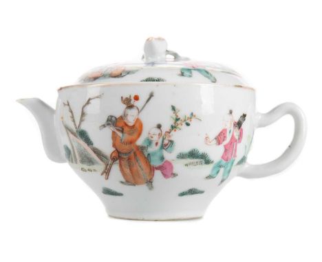 CHINESE PORCELAIN TEA POT LATE 19TH CENTURY the lid and body painted with figures amongst flowers and foliage14cm longIn over