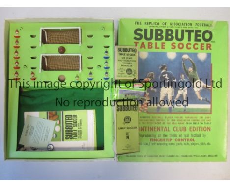 SUBBUTEO      Complete boxed set of Club Edition 1969/70 with 22 players, 2 goals, 2 footballs and pitch with 4 pamphlets, 2 