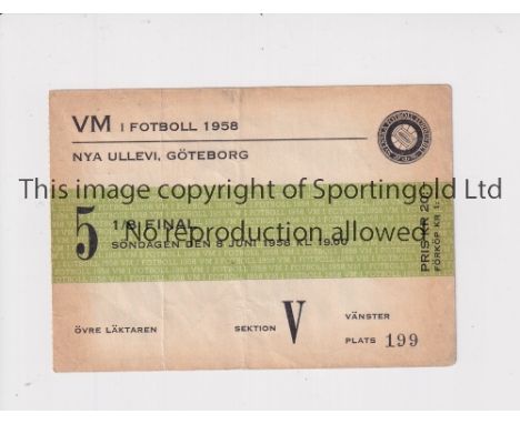 1958 WORLD CUP / ENGLAND V USSR       Ticket for the match 8/6/1958 in Gothenburg, slightly creased.     Generally good