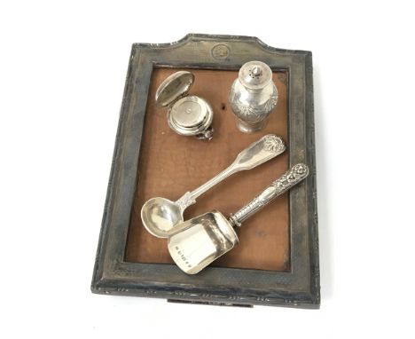 A silver sovereign case  together with a Georgian silver shovel shaped caddy spoon, kings pattern mustard spoon , Chinese sil