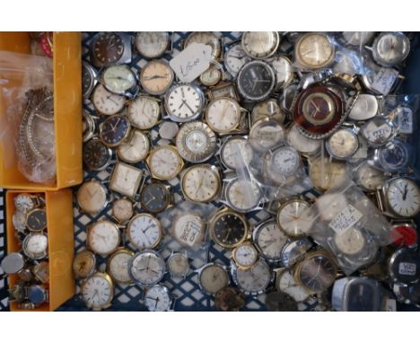 Large quantity of mechanical ladies and gentleman's wristwatch dials including Timex, Sekonda, etc 