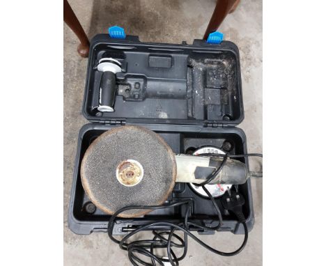 ANGLE GRINDER