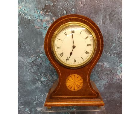 A French mahogany balloon shaped mantel clock, Roman numerals, batwing patera, ball feet, 22cm high, c,1910 