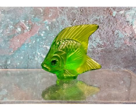 A Lalique model of a fish, in green, 4.75cm high, engraved mark 