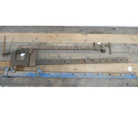 Three heavy duty sash clamps, longest measures 122cm.