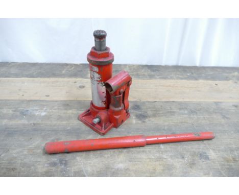 Vintage 2t hydraulic jack.