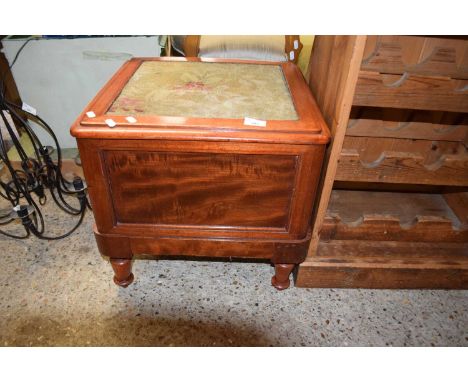 VICTORIAN COMMODE