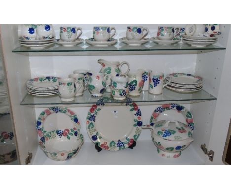 A Royal Winton 'Hand Decorated Spongeware' Table Service in the Tradition Pattern to include a soup tureen, lid & ladle (3 sh